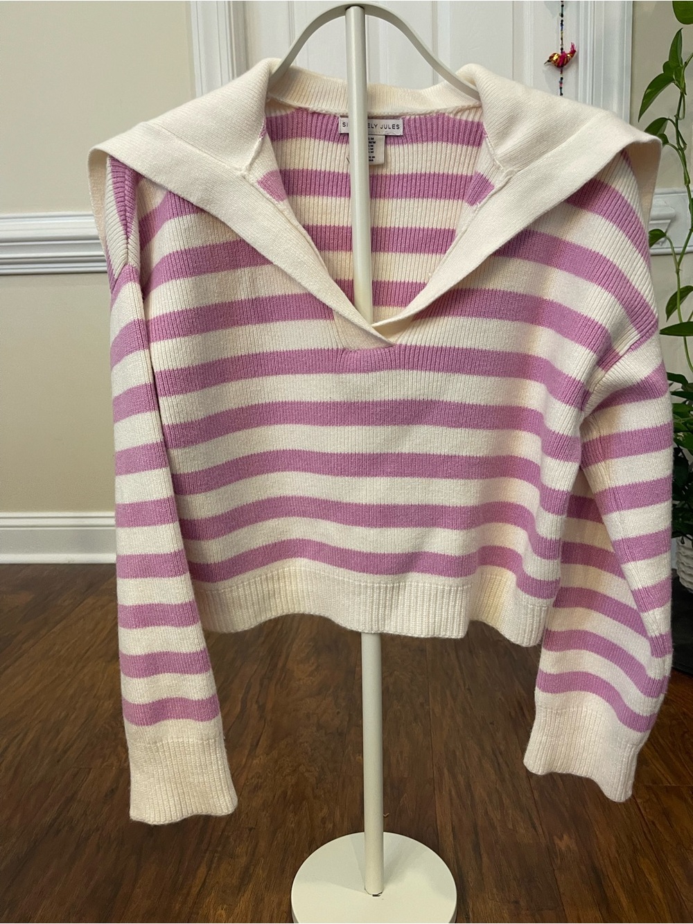Sincerely Jules Pink White Striped V‑Neck Polo Sweater Size Medium